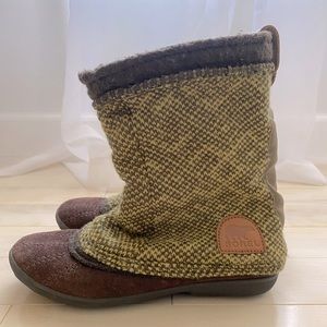 Sorel Tremblant Mid-Calf Boot. Women’s size 7.5